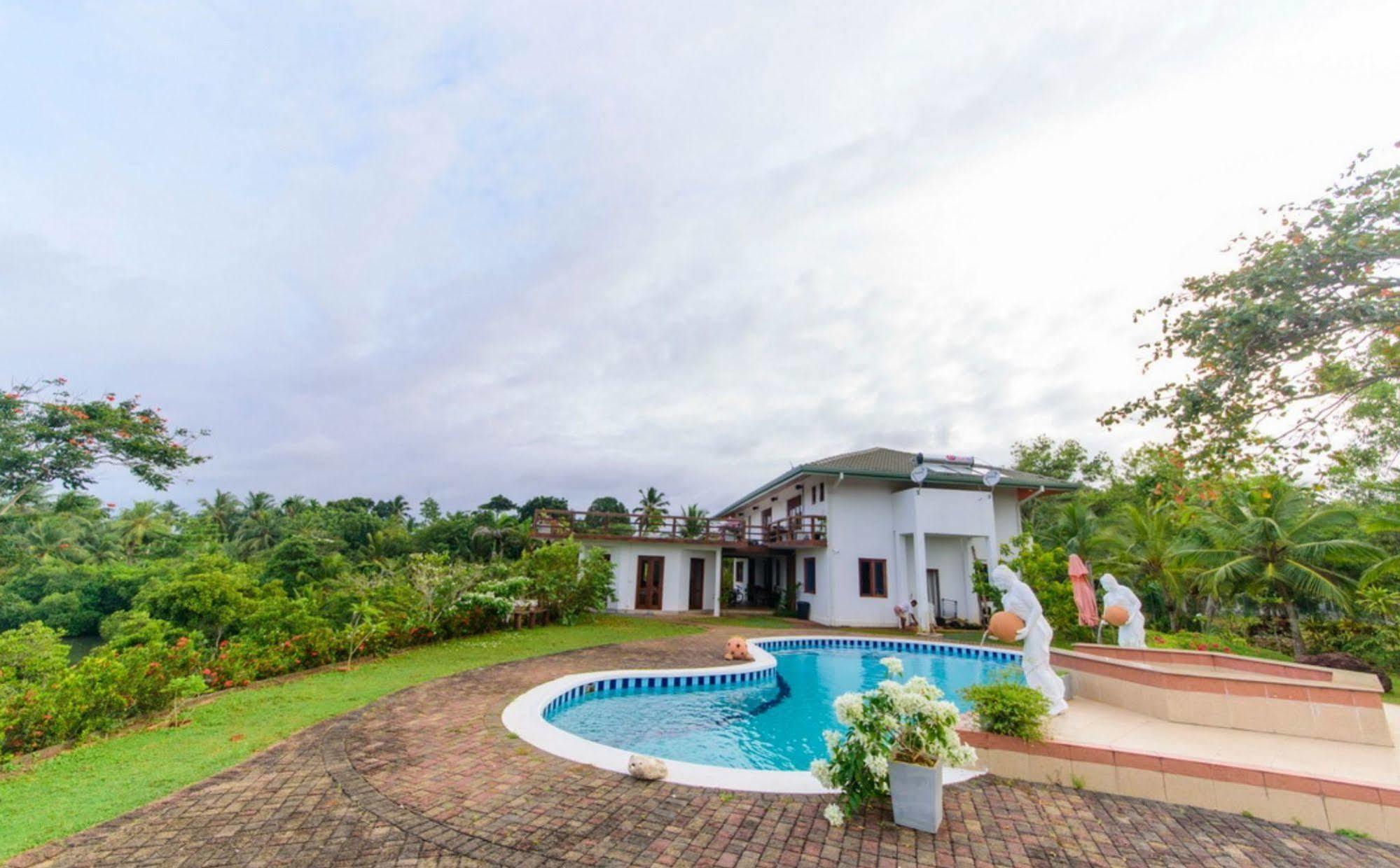 Hikka Hide Villa Хіккадува Екстер'єр фото
