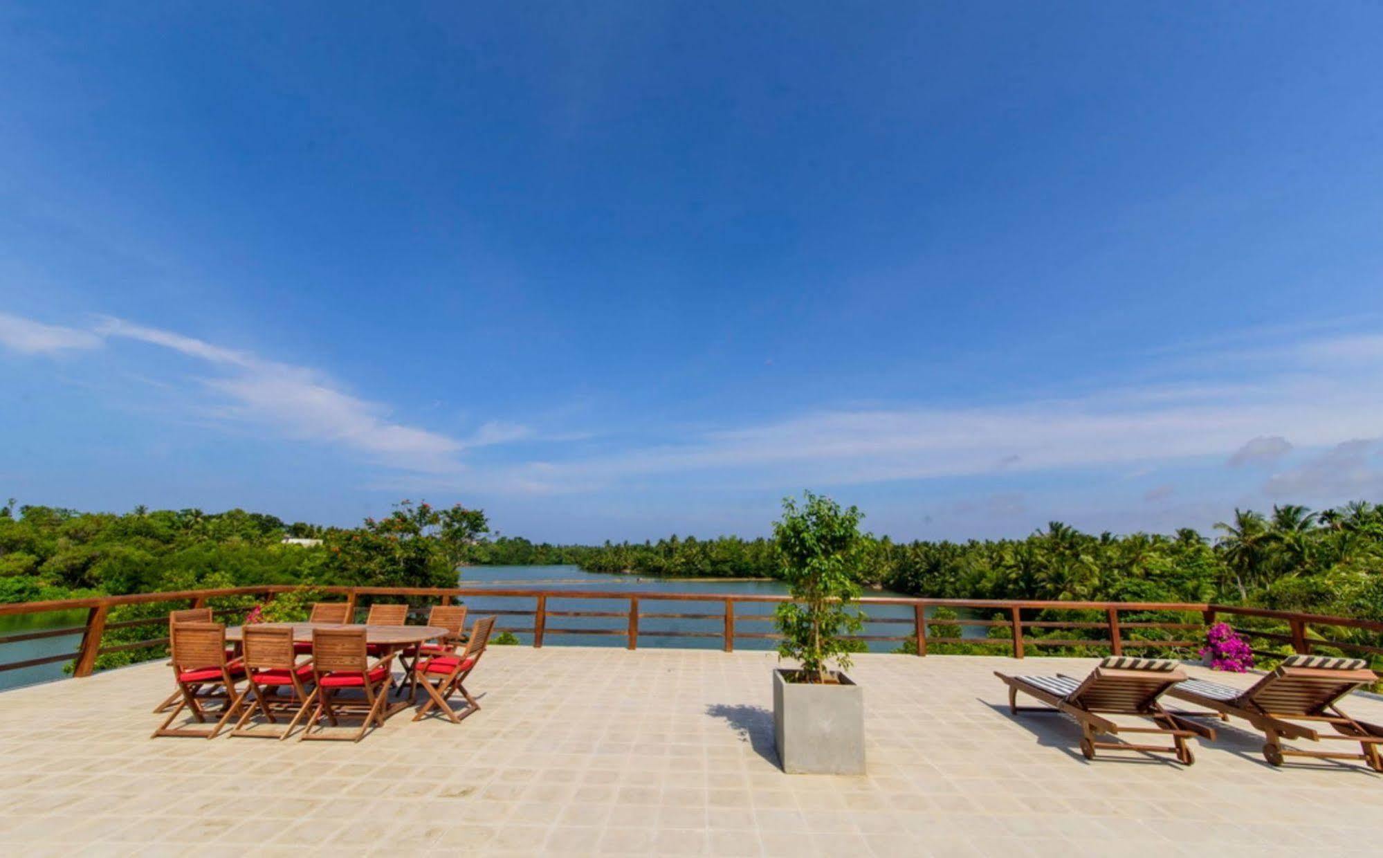 Hikka Hide Villa Хіккадува Екстер'єр фото