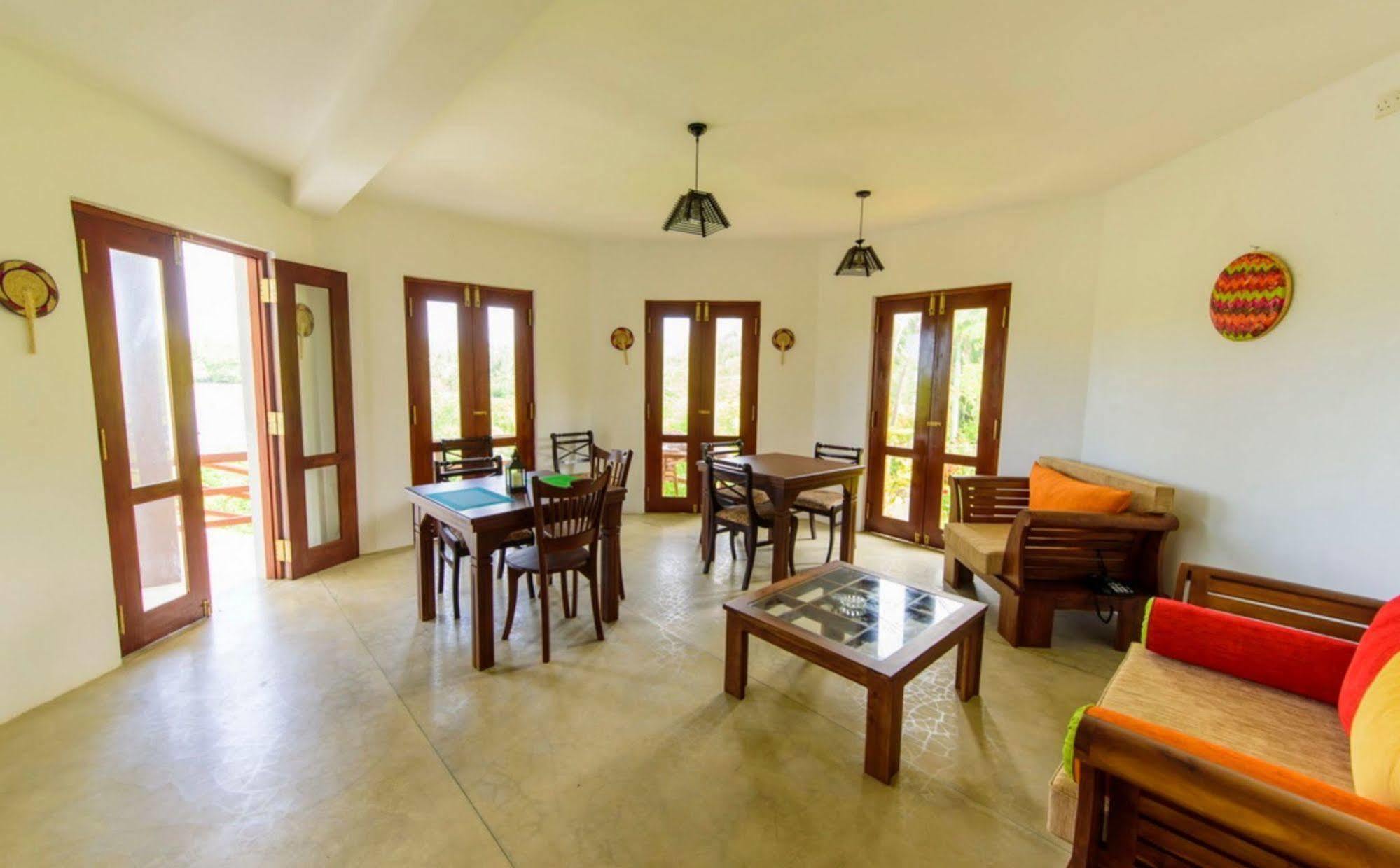 Hikka Hide Villa Хіккадува Екстер'єр фото